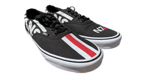 Mass Effect: Both shoes shown outside in the sun.