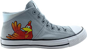 Banjo-Kazooie Right Shoe with Kazooie on it.